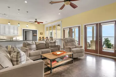 334 Sunset Drive, Livingston, TX 77351 - Photo 7