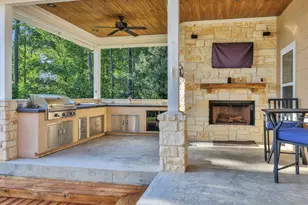 334 Sunset Dr, Livingston, TX 77351 - Photo 15