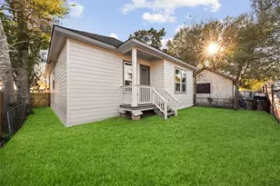 610 Lettie St, Richmond, TX 77469 - Photo 33