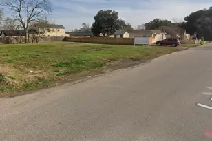 1009 Lawrence St, Rosenberg, TX 77471 - Photo 1