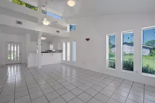 1208 Weyer St, League City, TX 77573 - Photo 13