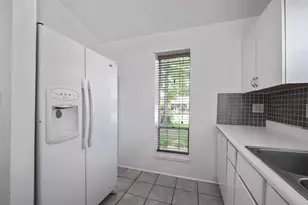 1208 Weyer St, League City, TX 77573 - Photo 7