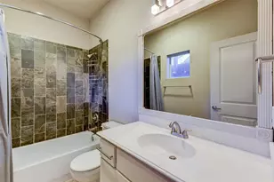 1902 Fletcher St, Houston, TX 77009 - Photo 7