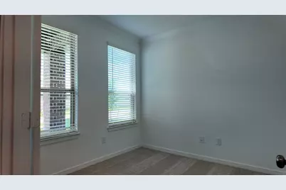 16189 Sepia Manor Street, Conroe, TX 77302 - Photo 3
