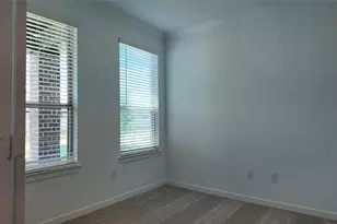 16189 Sepia Mnr St, Conroe, TX 77302 - Photo 3