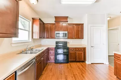 902 Virginia Avenue, League City, TX 77573 - Photo 11