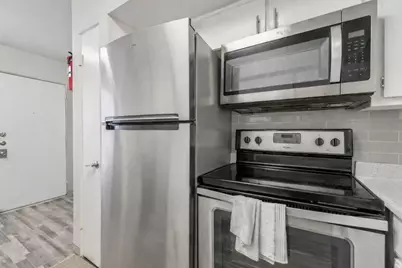 2815 Greenridge Drive #2-113, Houston, TX 77057 - Photo 1