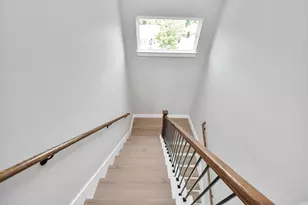 2204 Carr St, Houston, TX 77026 - Photo 29