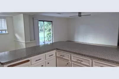 16923 Herridge Road #CR827, Pearland, TX 77584 - Photo 31