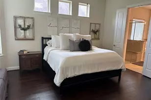 2114 Holly Manor Ct, Katy, TX 77493 - Photo 19