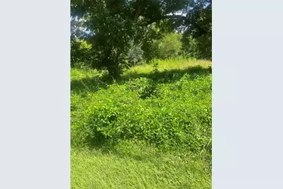 1001 Avenue E, Conroe, TX 77301 - Photo 11