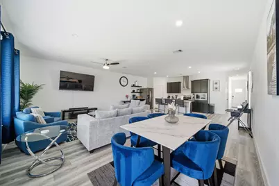 3218 Crown Gate Drive, Houston, TX 77047 - Photo 9