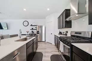 3218 Crown Gate Dr, Houston, TX 77047 - Photo 7
