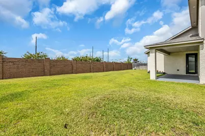 8702 Harbor Pines Drive, Cypress, TX 77433 - Photo 35
