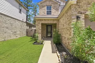 239 Intrepid Trl, Magnolia, TX 77354 - Photo 3