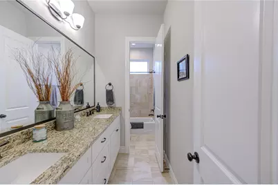 441 Hunters Crossing Drive, Sealy, TX 77474 - Photo 31