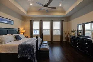 441 Hunters Xing Dr, Sealy, TX 77474 - Photo 17