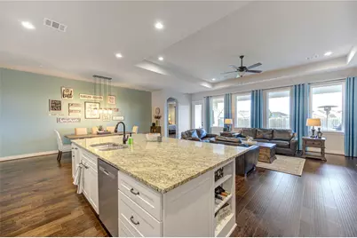 441 Hunters Crossing Drive, Sealy, TX 77474 - Photo 9