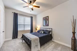 441 Hunters Xing Dr, Sealy, TX 77474 - Photo 29