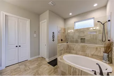 441 Hunters Crossing Drive, Sealy, TX 77474 - Photo 21