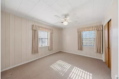 201 S Dixie Street, Brenham, TX 77833 - Photo 13