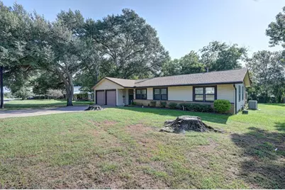 201 S Dixie Street, Brenham, TX 77833 - Photo 3