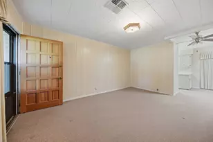 201 S Dixie St, Brenham, TX 77833 - Photo 5