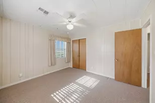 201 S Dixie St, Brenham, TX 77833 - Photo 17