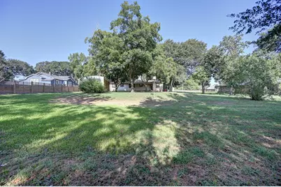 201 S Dixie Street, Brenham, TX 77833 - Photo 31