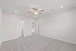 420 Long Br Dr, Dayton, TX 77535 - Photo 17