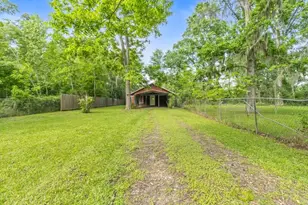 879 Co Rd 2167, Cleveland, TX 77327 - Photo 5
