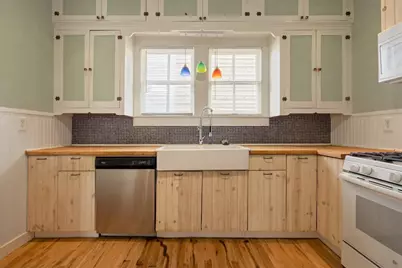 1710 Avenue O, Galveston, TX 77550 - Photo 9