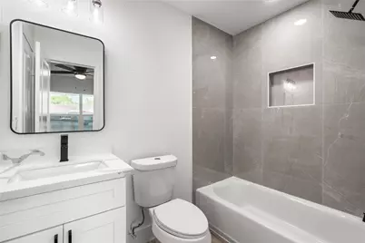 3048 Briarwick Lane, Houston, TX 77093 - Photo 13