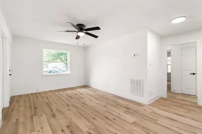 3048 Briarwick Lane, Houston, TX 77093 - Photo 5