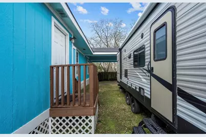 620 6th Street, Dickinson, TX 77539 - Photo 7