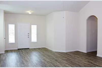 12402 Maura Lane, Houston, TX 77044 - Photo 7