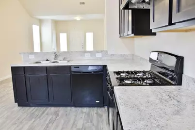 12402 Maura Lane, Houston, TX 77044 - Photo 5