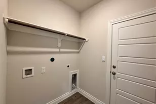 10300 Cabo del Sol Dr, Cleveland, TX 77327 - Photo 21
