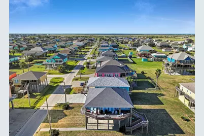 778 Wommack, Crystal Beach, TX 77650 - Photo 49