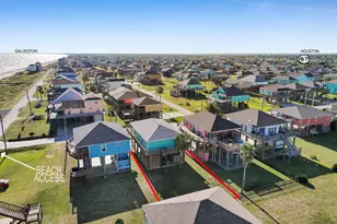 778 Wommack, Crystal Beach, TX 77650 - Photo 3