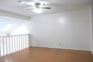 13840 Hollowgreen Dr, Houston, TX 77082 - Photo 15