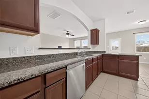 12042 Powderhorn Ln, Pinehurst, TX 77362 - Photo 13