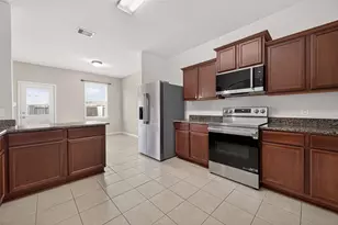 12042 Powderhorn Ln, Pinehurst, TX 77362 - Photo 11