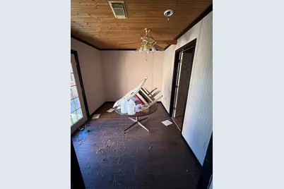 252 Bastrop Street, Angleton, TX 77515 - Photo 11