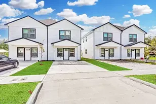 5219 E Houston Rd, Houston, TX 77028 - Photo 13