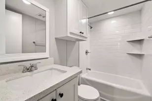 2222 N Austin Ave, Pearland, TX 77581 - Photo 15