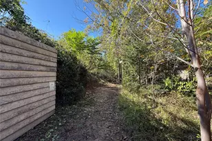 9314 Lugary Dr, Houston, TX 77074 - Photo 3