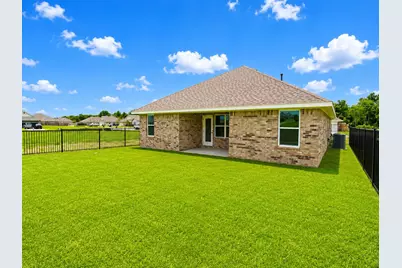 2152 Emerald Lake Trail, Dayton, TX 77535 - Photo 11