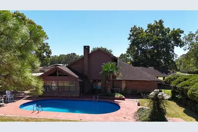 642 Meadow Lane, Winnie, TX 77665 - Photo 17