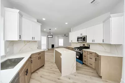 6502 Oakburl Court, Sugar Land, TX 77479 - Photo 13